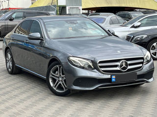 Mercedes E-Class foto 4