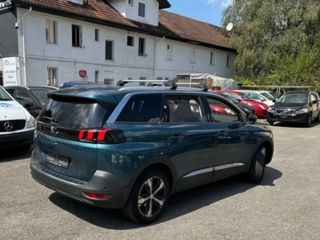 Peugeot 5008 foto 3