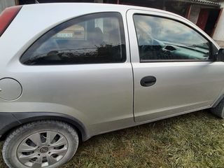 Opel Corsa foto 3