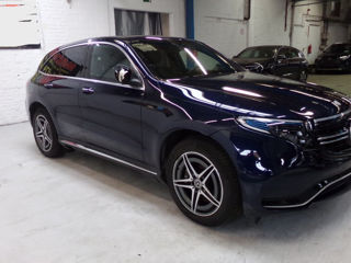 Mercedes EQC