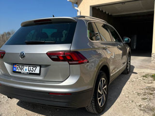 Volkswagen Tiguan foto 4