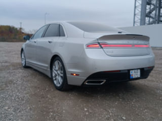 Lincoln MKZ foto 2