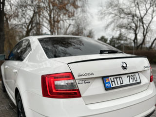 Skoda Octavia foto 3