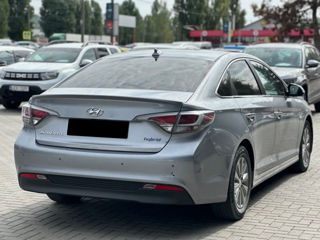 Hyundai Sonata foto 3