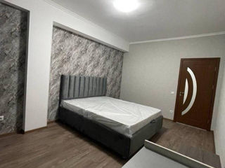 Apartament cu 1 cameră, 43 m², Buiucani, Chișinău foto 3