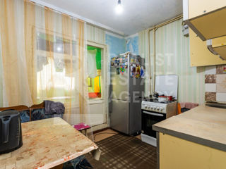 Apartament cu 3 camere, 74 m², Buiucani, Chișinău foto 6