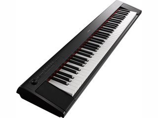 Yamaha NP-32 Piaggero - Pian digital portabil cu 76 taste, 10 de tonuri, polifonie de 64 note foto 4