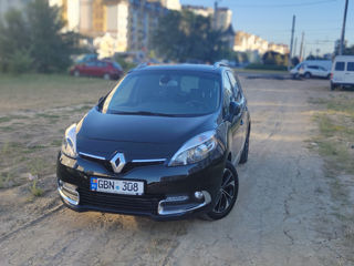 Renault Grand Scenic foto 3