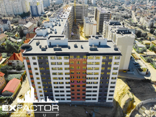 Exfactor Grup - Buiucani 2 camere 65 m2 et. 3 de la 590 € m2 prețul 38.350 € cu prima rată 11.500 € foto 2