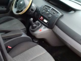 Renault Scenic foto 9