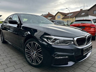 BMW 5 Series foto 16