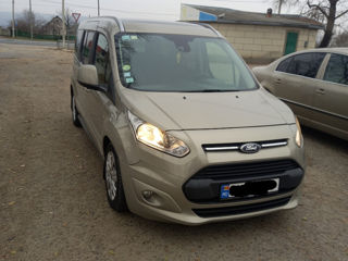 Ford Tourneo Connect foto 2