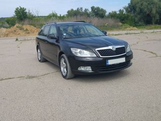 Skoda Octavia foto 2