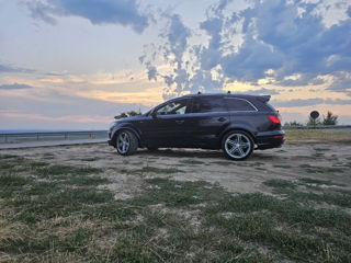 Audi Q7 foto 2