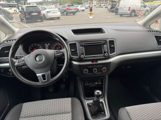 Volkswagen Sharan foto 8