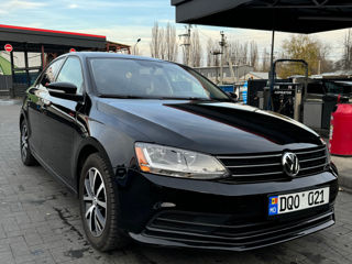 Volkswagen Jetta foto 2