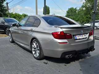 BMW 5 Series foto 8