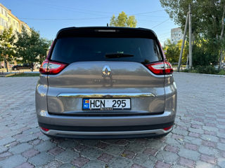 Renault Grand Scenic foto 2