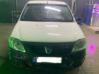 Dacia Logan foto 10