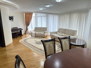 Apartament cu 3 camere, 115 m², Telecentru, Chișinău foto 2