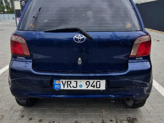 Toyota Yaris foto 3