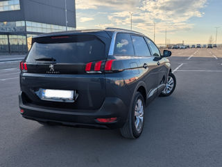 Peugeot 5008 foto 4