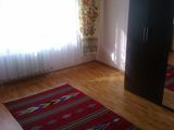 Se vinde apartament cu 2 odai foto 1