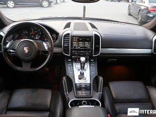 Porsche Cayenne foto 17