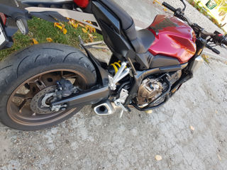 Honda CB 650 R foto 4