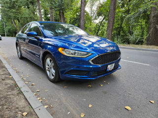 Ford Fusion foto 3