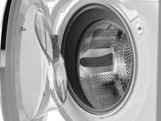 Mașină de spălat rufe cu WI-FI foto 3