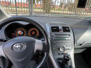 Toyota Auris foto 9