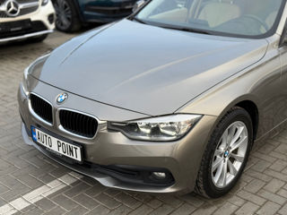 BMW 3 Series foto 15