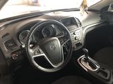 Opel Insignia foto 7