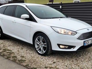 Ford Focus foto 9