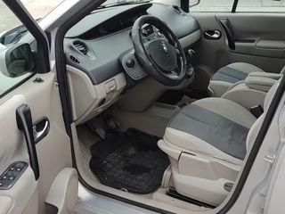 Renault Grand Scenic foto 5