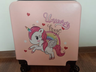 Новый чемодан для ребенка. Буюканы