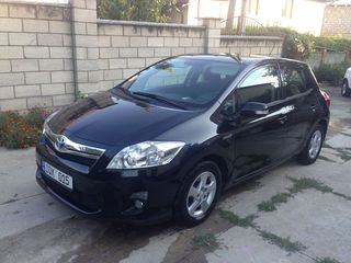 Toyota Auris foto 1