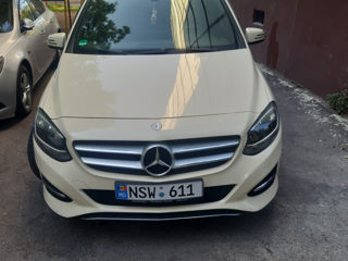 Mercedes B-Class foto 4