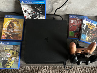 Ps 4 slim 1tb , hdm+кабель зарядки,2 геймпада(1ориг),зарядная станция для геймпад,все диски на фото.