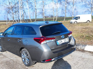 Toyota Auris foto 5