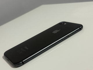 iPhone 8 64 gb foto 1