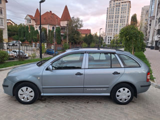 Skoda Fabia foto 4