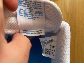 Nike Air Force 1 White and Blue foto 2