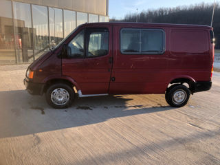 Ford Transit foto 2