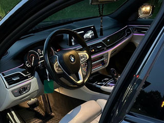 BMW 7 Series foto 6