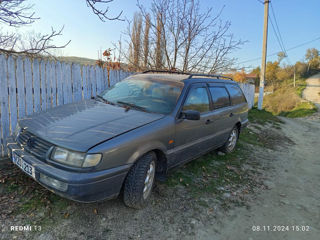 Volkswagen Passat foto 2