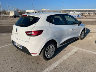 Renault Clio foto 2