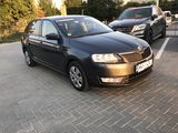 Skoda Rapid foto 5