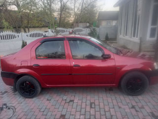 Dacia Logan foto 9